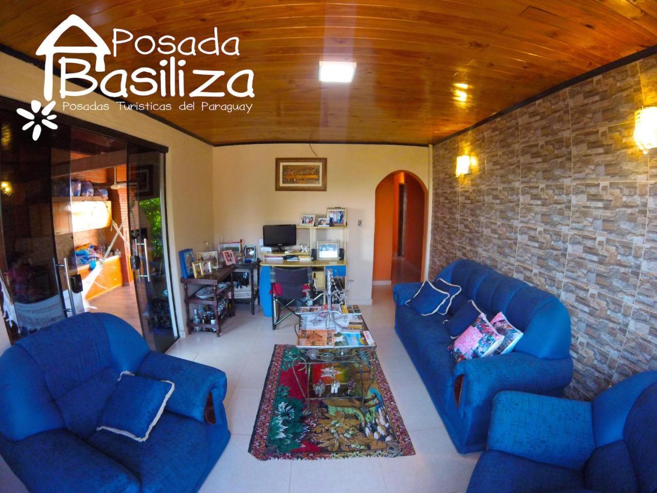 Posada Basiliza, Encarnacion Py Extérieur photo